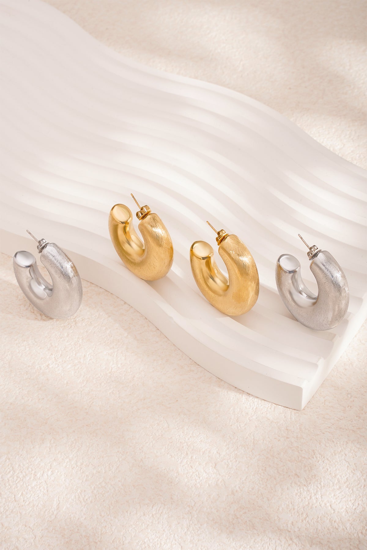 everyday hoops earrings