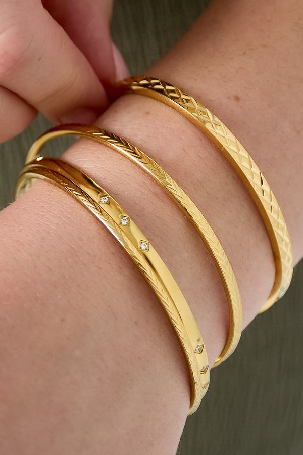 Simple checkerd bangle