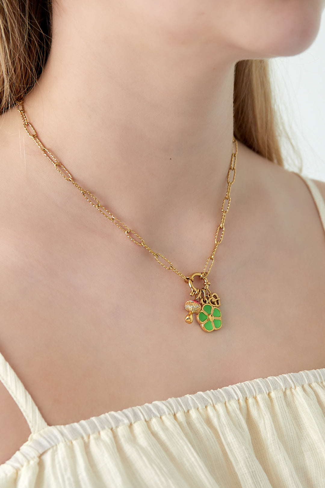 Clover DIY necklace